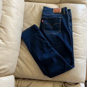 Levi 711 skinny jeans